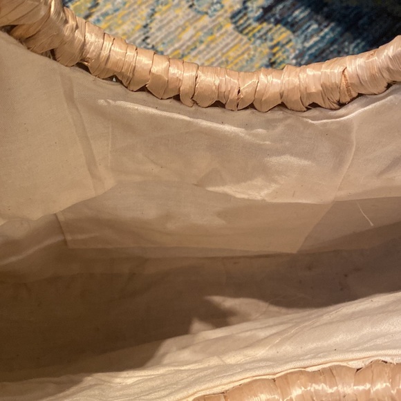 Woven Natural Straw Handbag - Picture 5 of 5